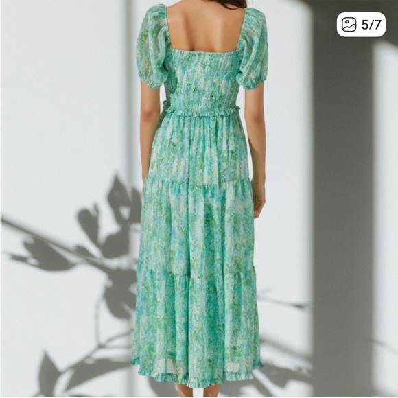 ASTR The Label Bustier Puff Sleeve Midi
Dress Green Blue Floral M - Picture 5 of 7